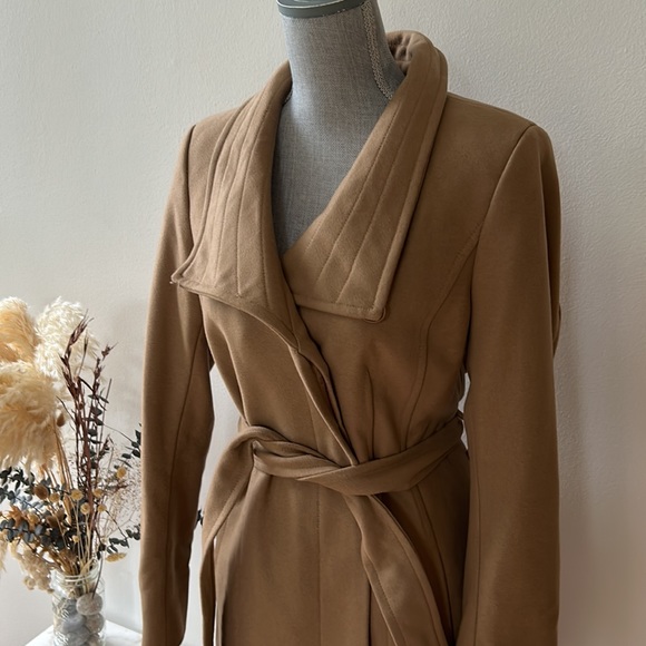 Babaton Atelier "Connor" Coat - Picture 3 of 9